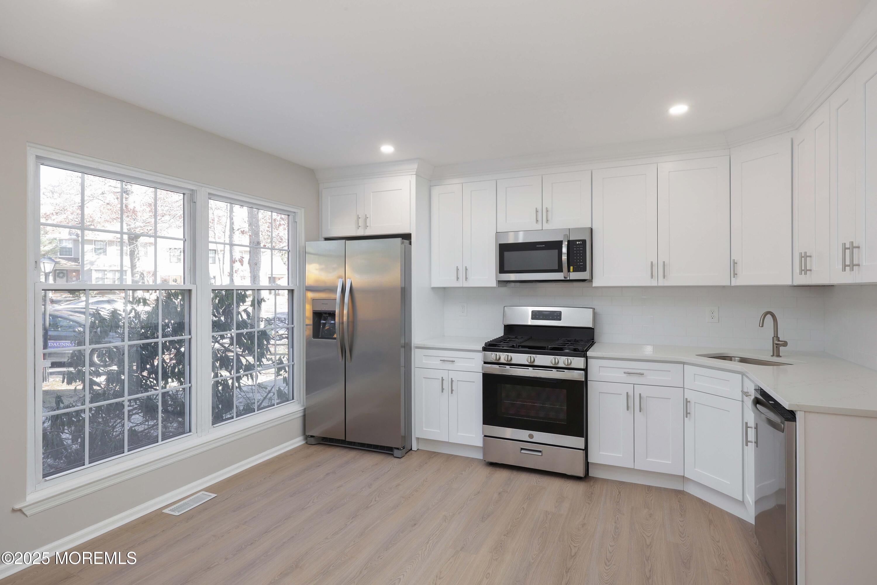 705 Bent Trail, Toms River, New Jersey image 6