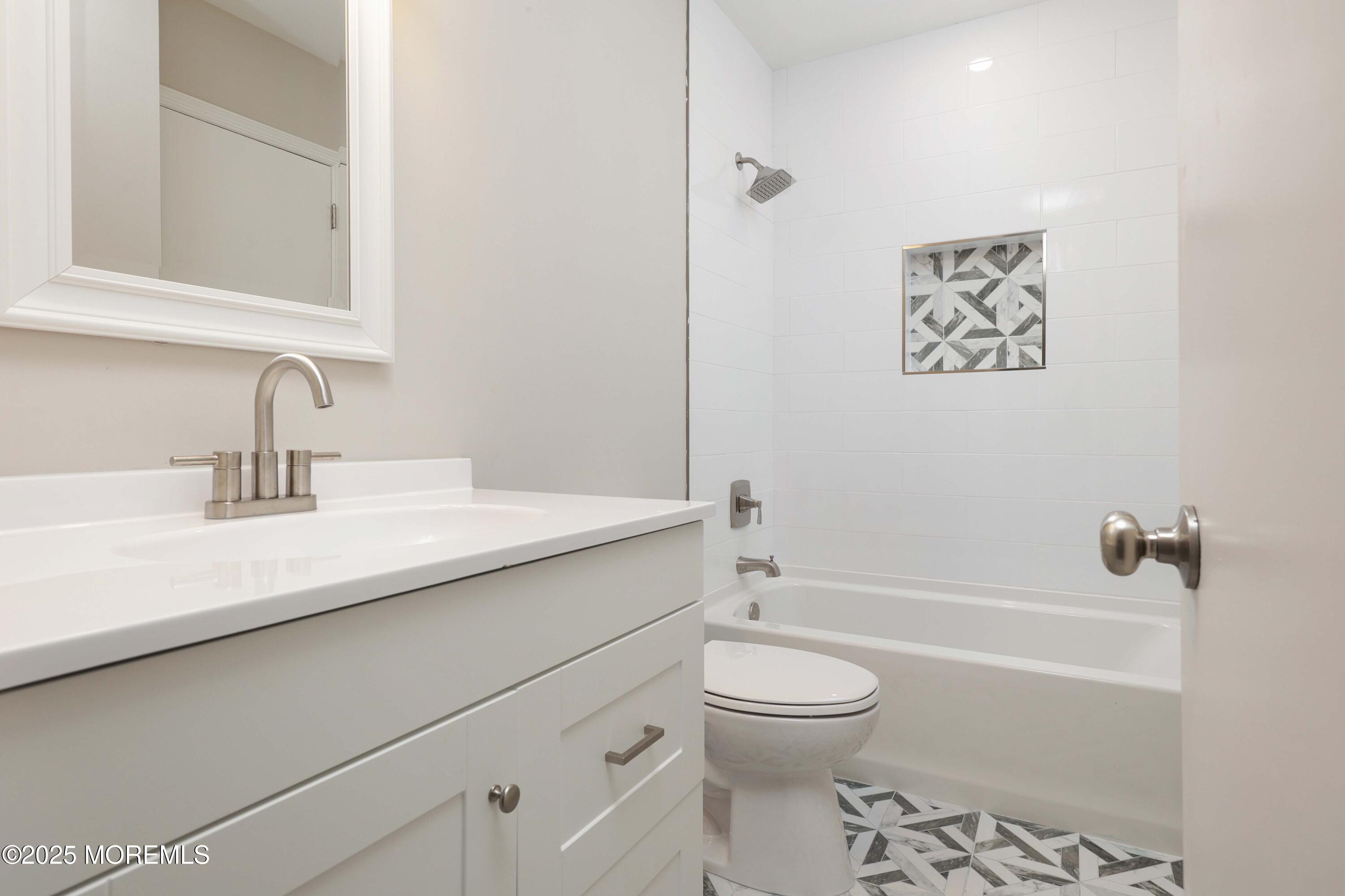 705 Bent Trail, Toms River, New Jersey image 21