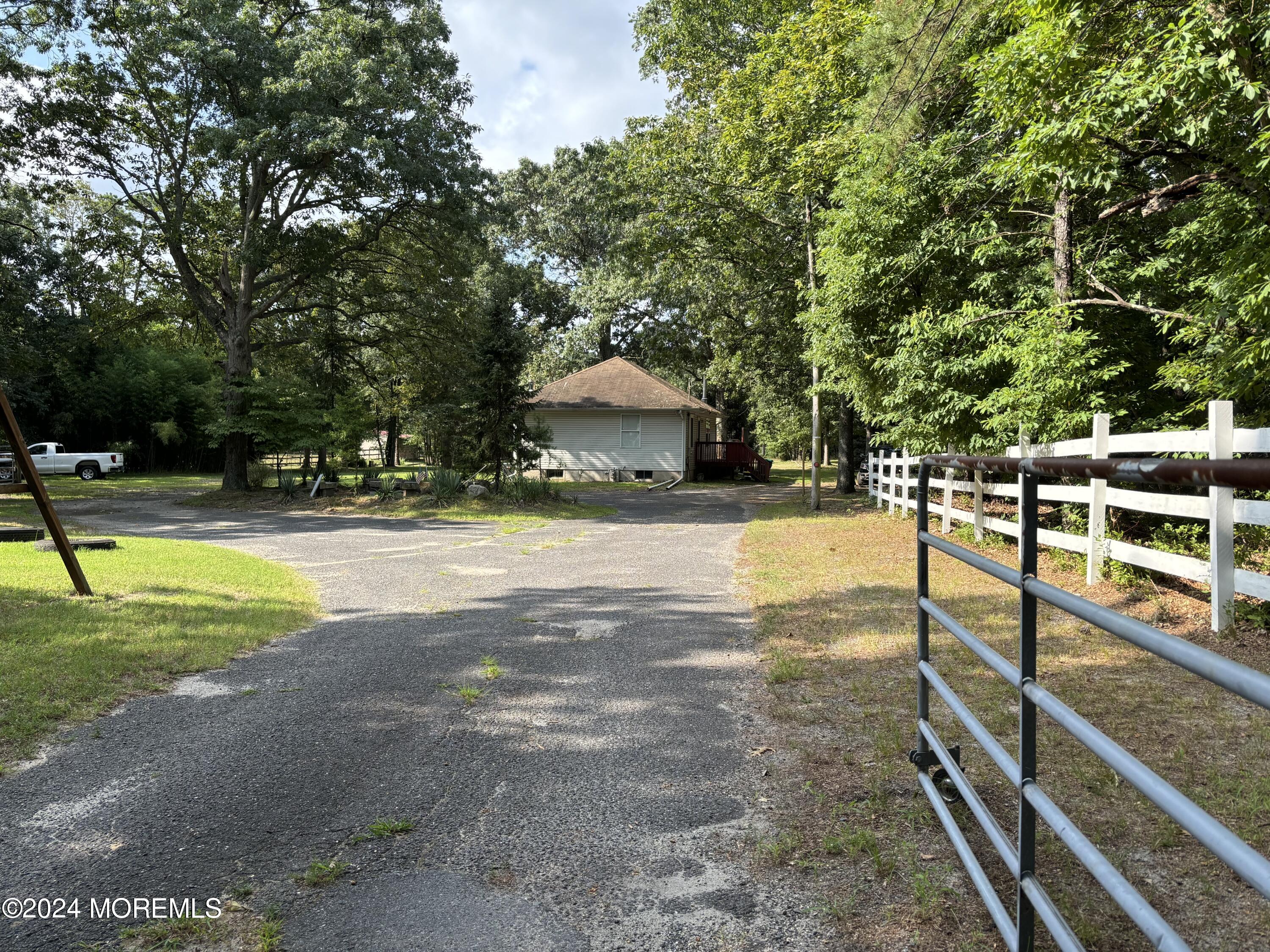 54 Porter Road, Howell, New Jersey image 4