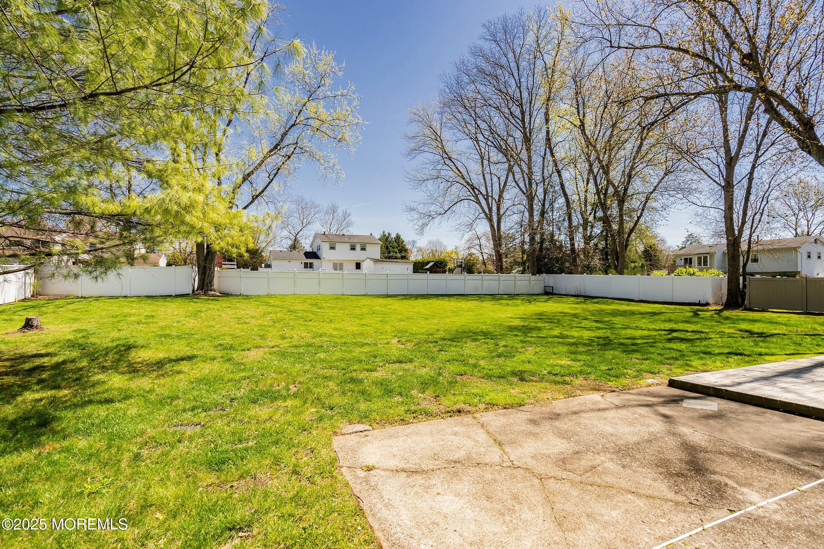 2 Saratoga Drive, Manalapan, New Jersey image 38