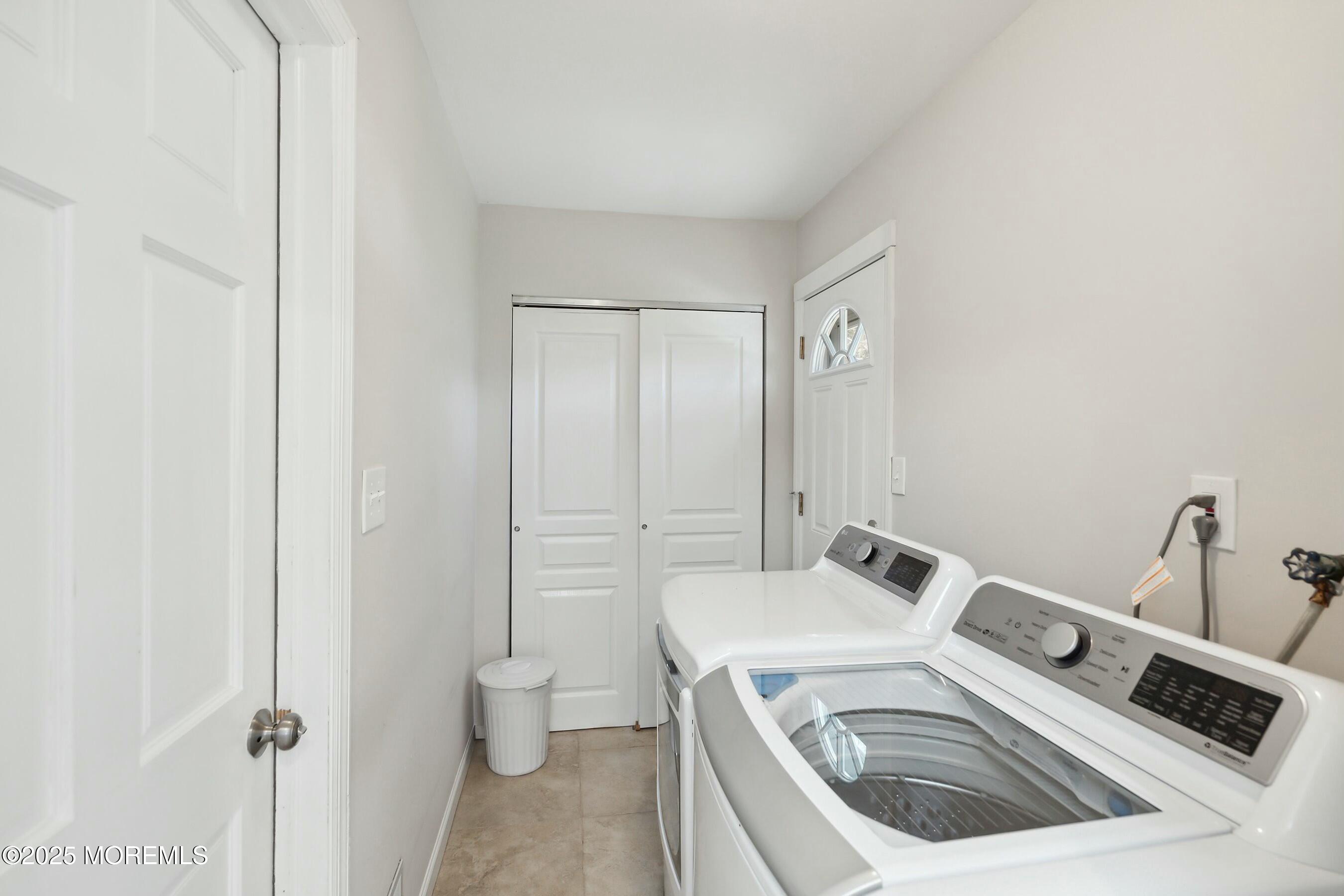2 Saratoga Drive, Manalapan, New Jersey image 36