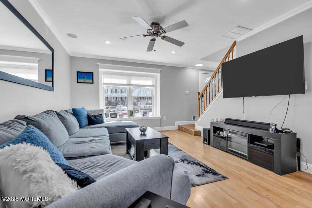 28 Byrnes Lane, Sayreville, New Jersey image 6