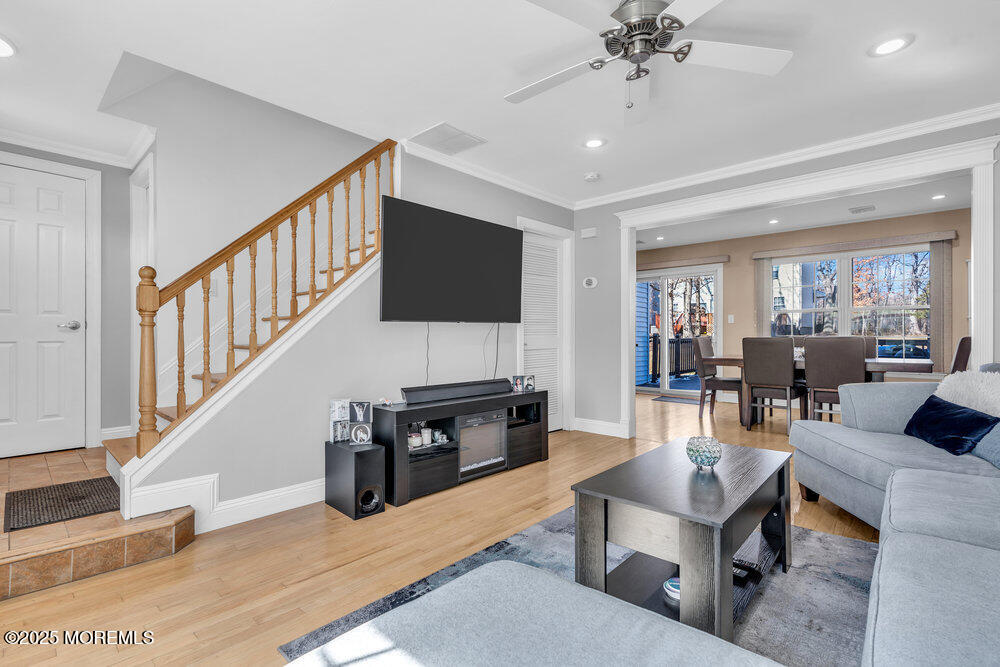 28 Byrnes Lane, Sayreville, New Jersey image 5