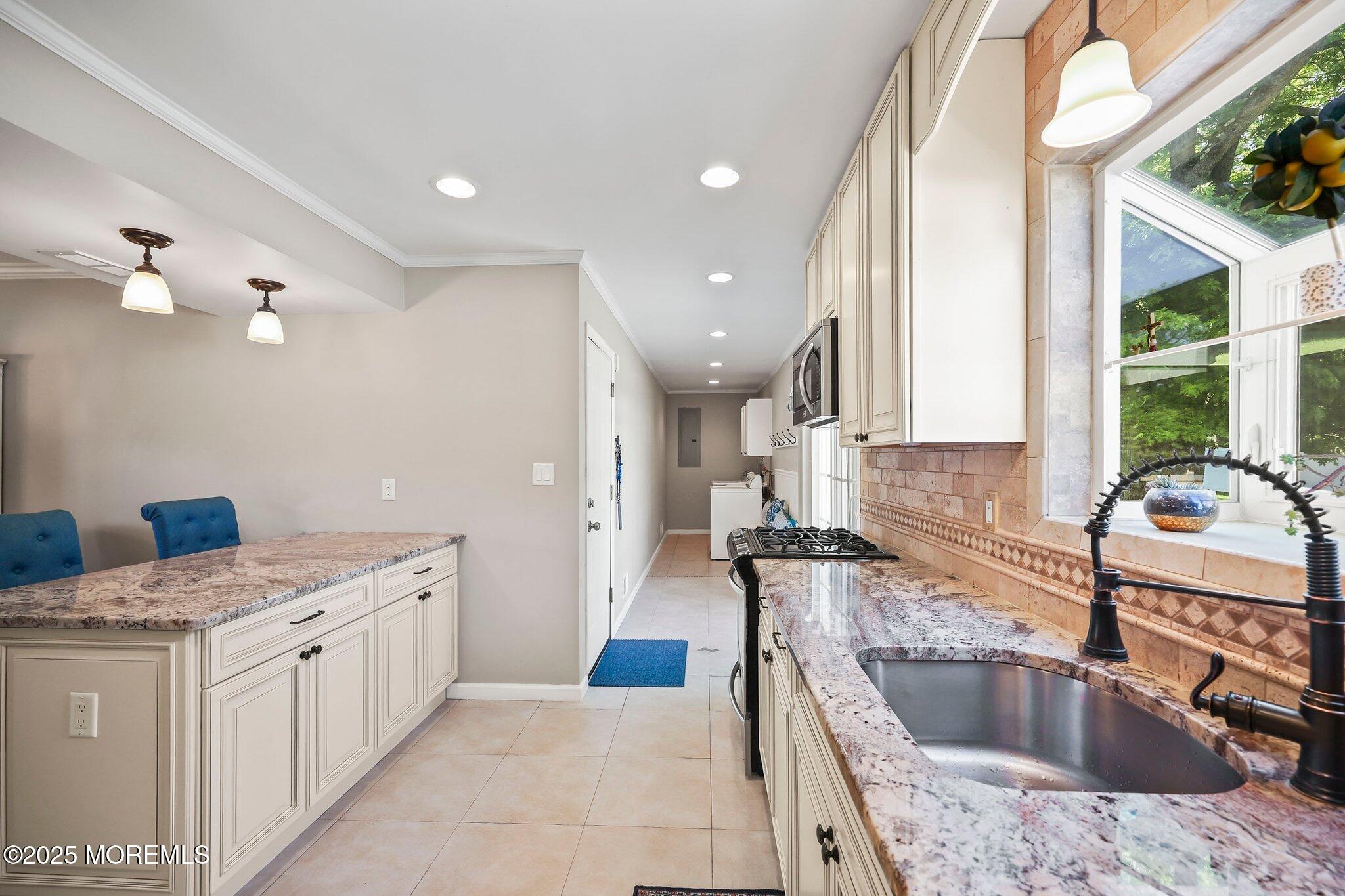 37 Longfellow Terrace, Morganville, New Jersey image 13