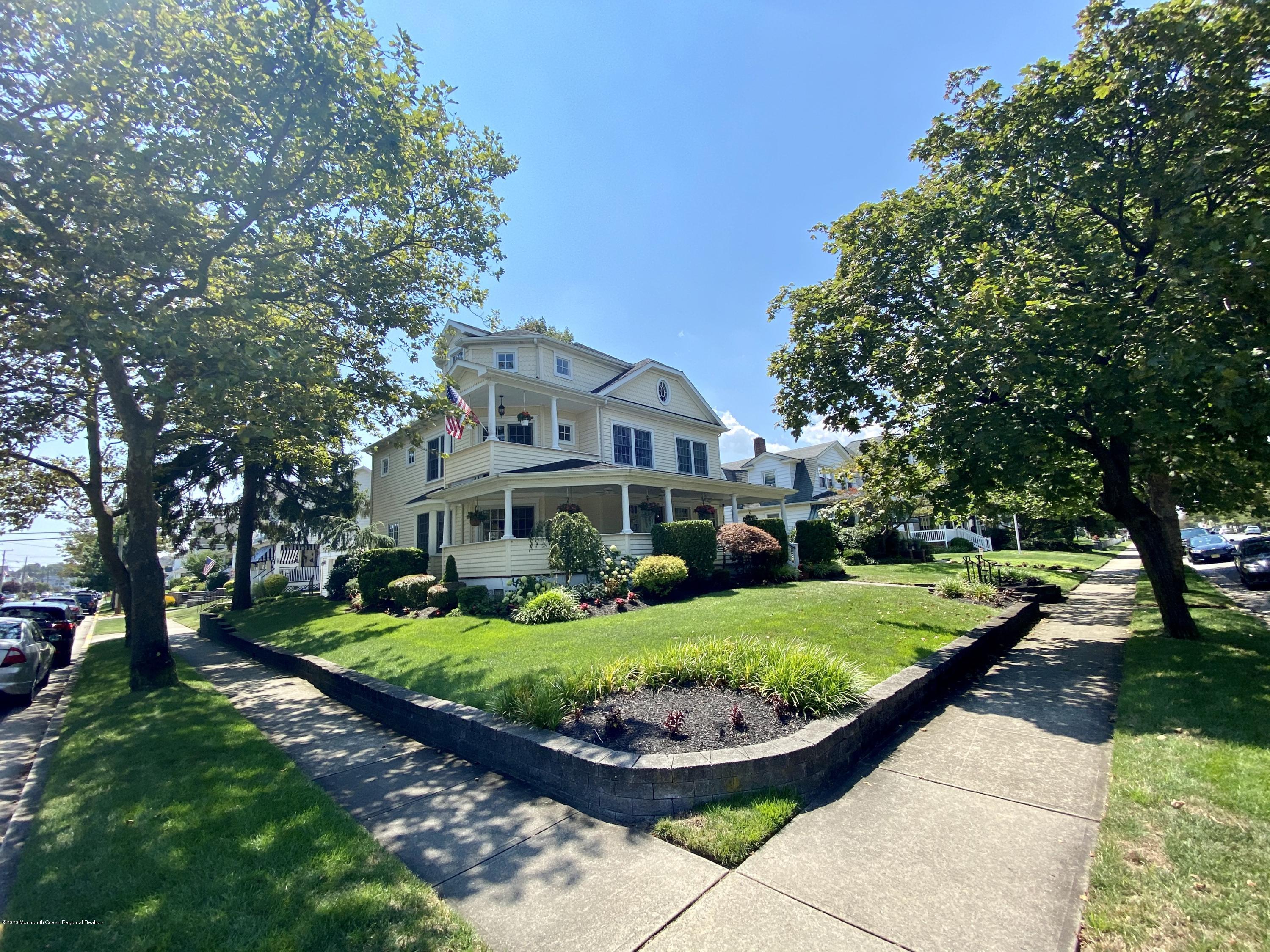 401 Garfield Avenue