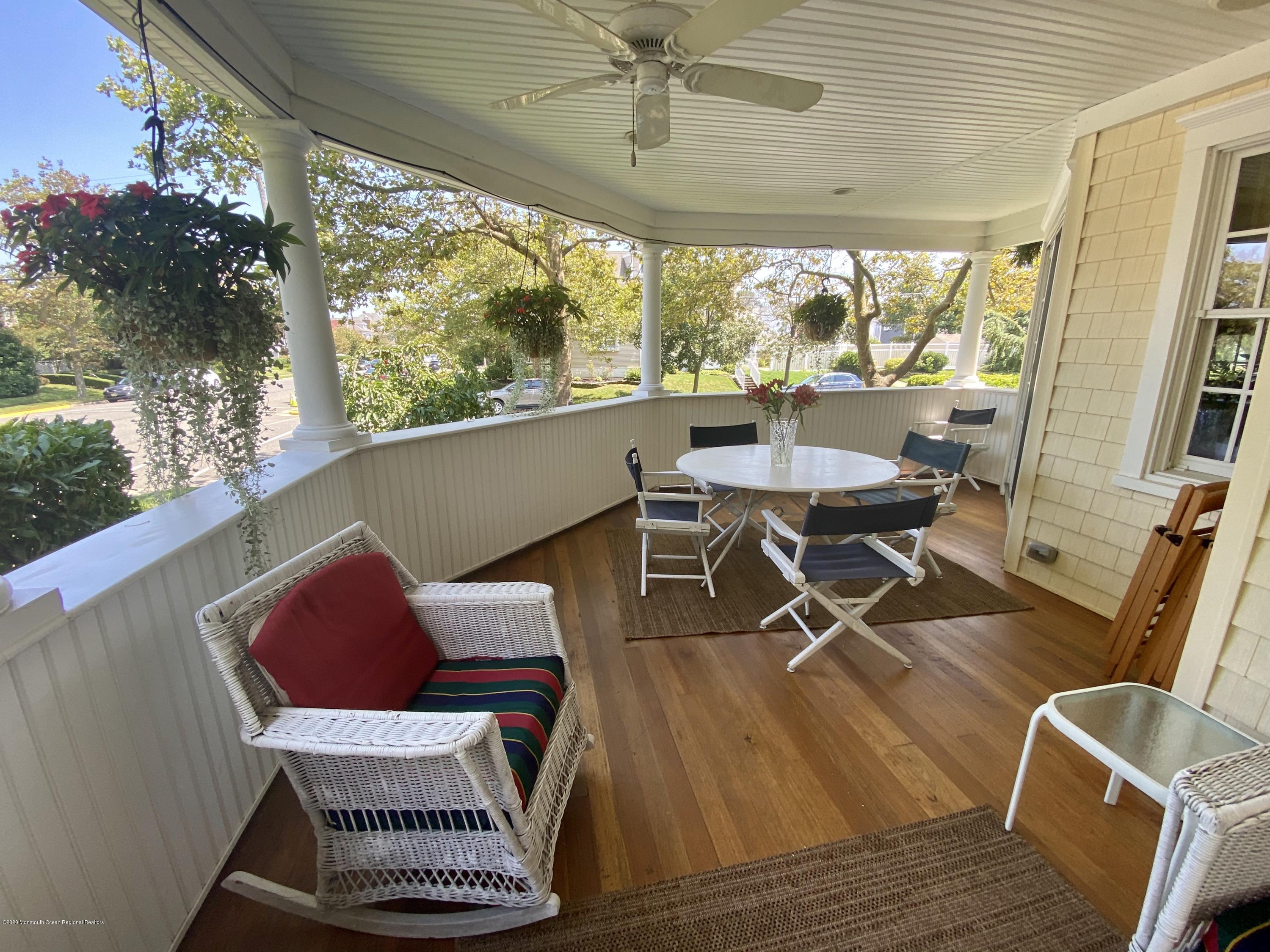 401 Garfield Avenue