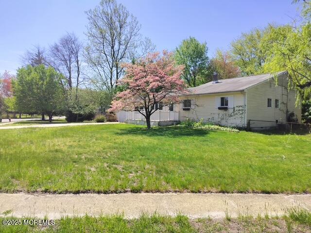 2 Westwood Drive, Howell, New Jersey image 4