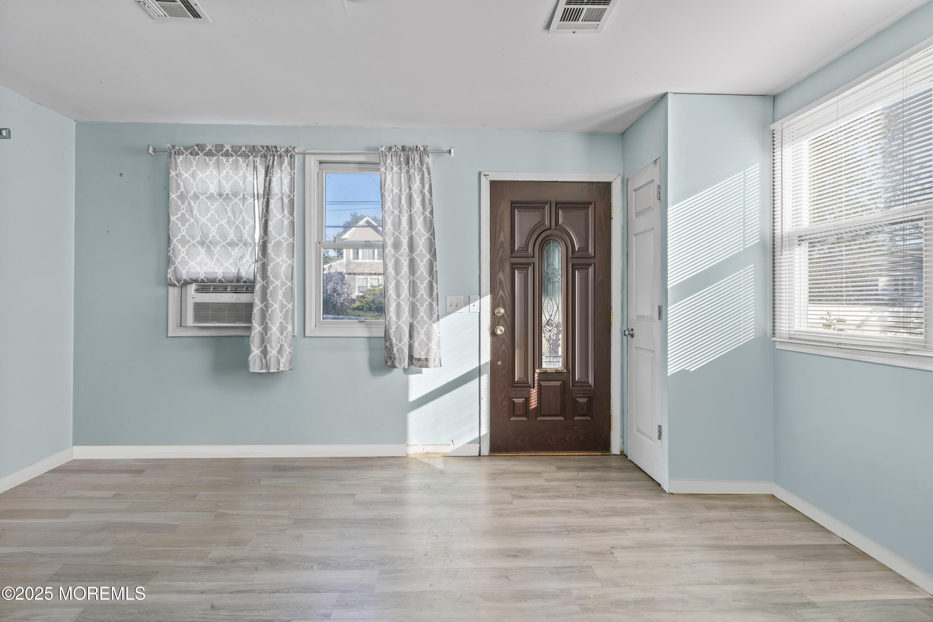 250 Brookside Avenue