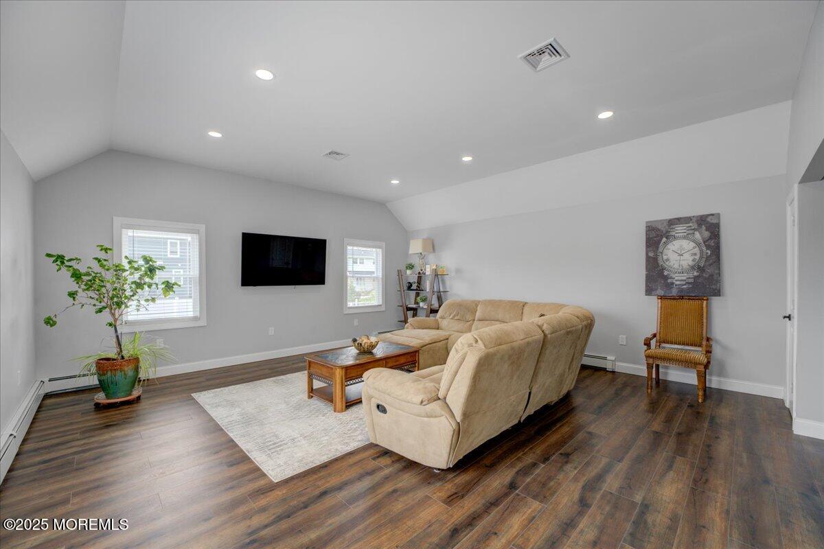 39 Terhune Avenue, Pequannock, New Jersey image 16