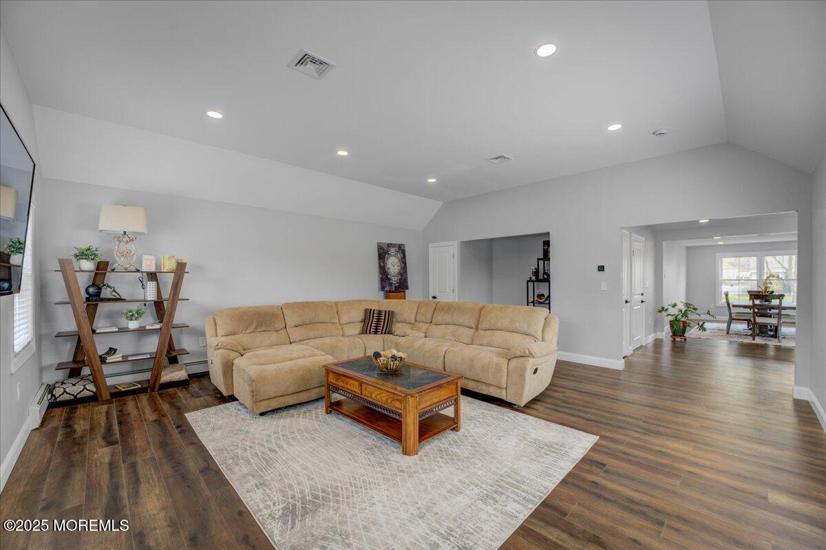 39 Terhune Avenue, Pequannock, New Jersey image 18