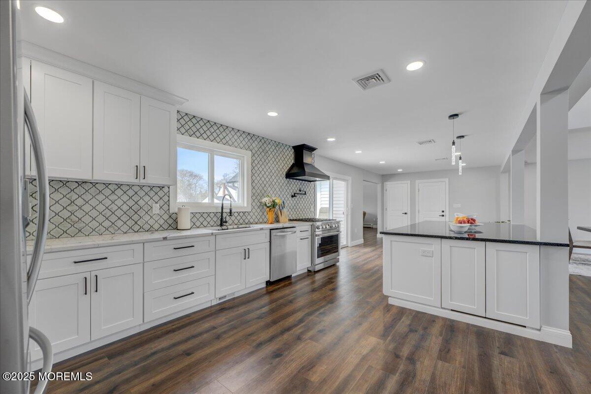 39 Terhune Avenue, Pequannock, New Jersey image 13
