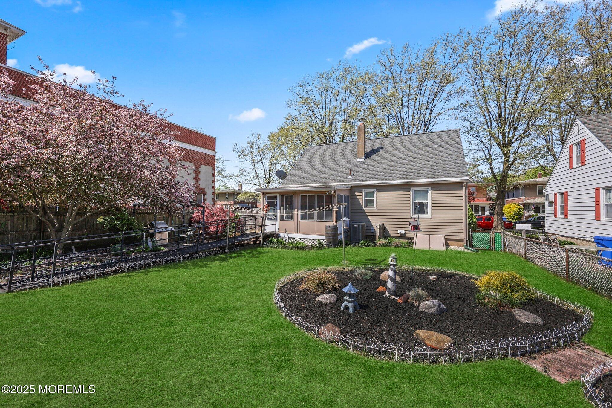 14 Seventh Avenue, Florence, New Jersey image 15