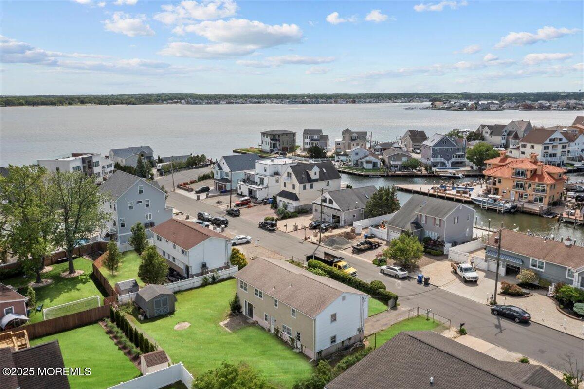 19 Lagoon Drive, Toms River, New Jersey image 7
