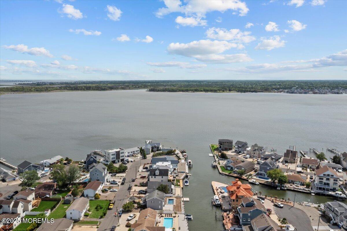 19 Lagoon Drive, Toms River, New Jersey image 21