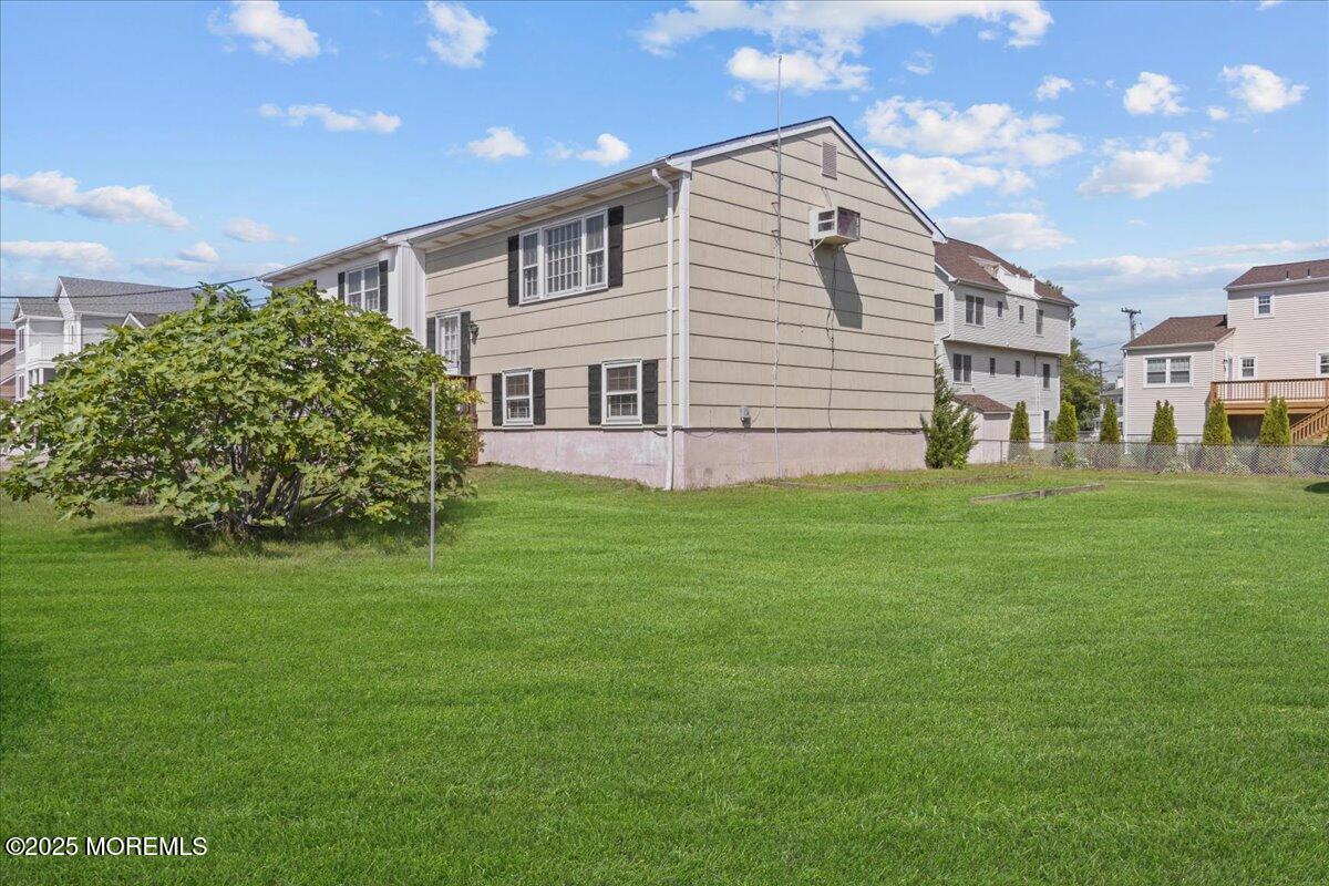 19 Lagoon Drive, Toms River, New Jersey image 16