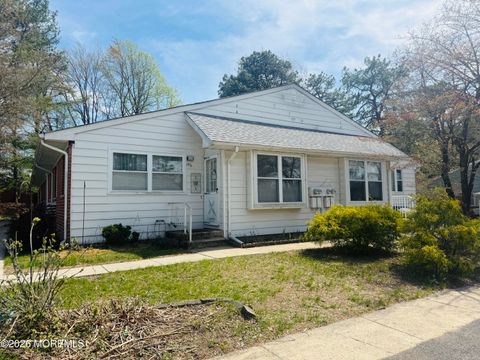 Photo of 157 Hudson Parkway #A, Whiting, NJ 08759 (MLS # 22610552)