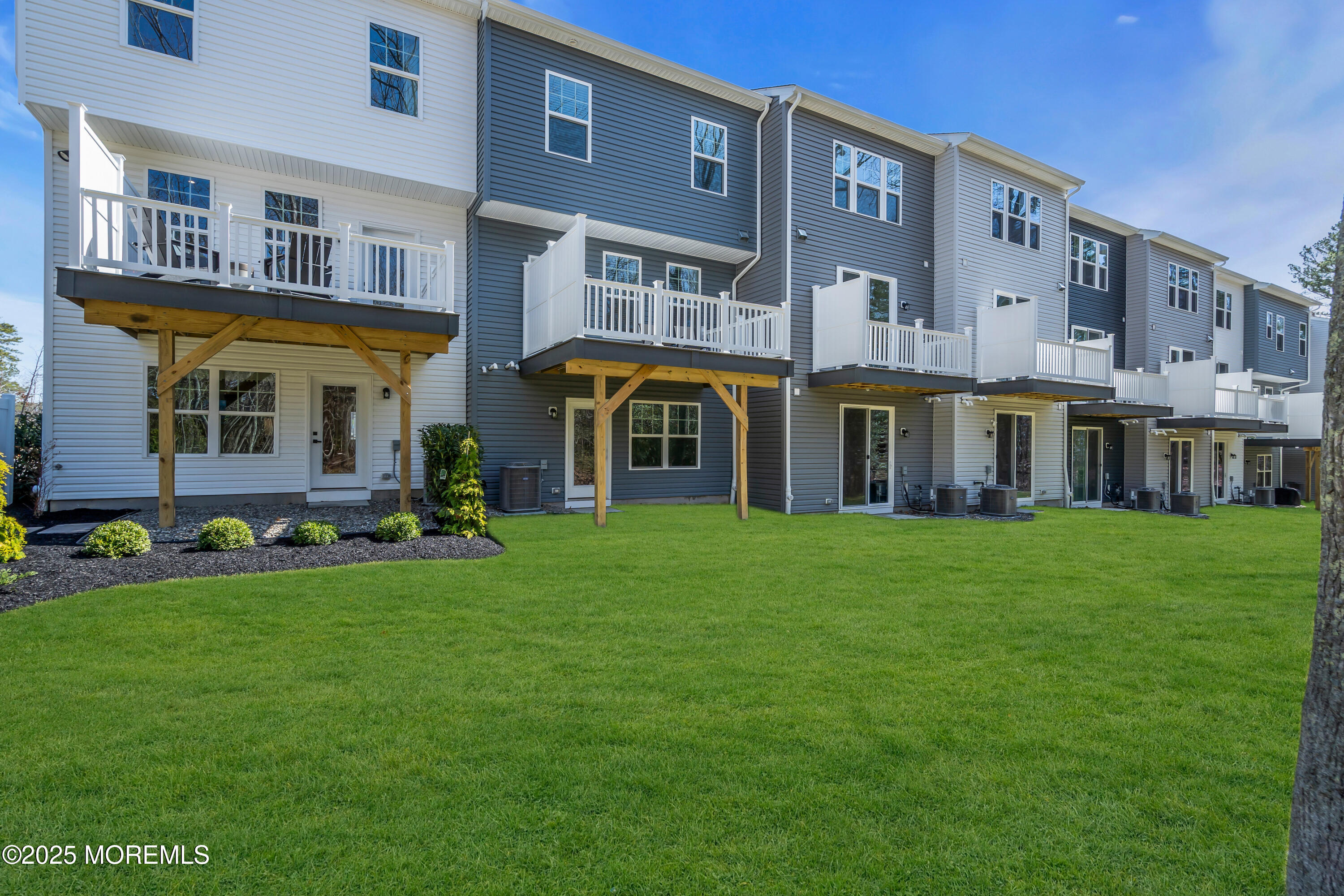 17 Halifax Road, Bayville, New Jersey image 38