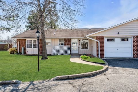 966B Argyll Circle Lakewood NJ 08701