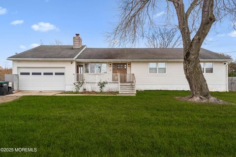 Photo of 8 Inman Road, New Egypt, NJ 08533 (MLS # 22534809)