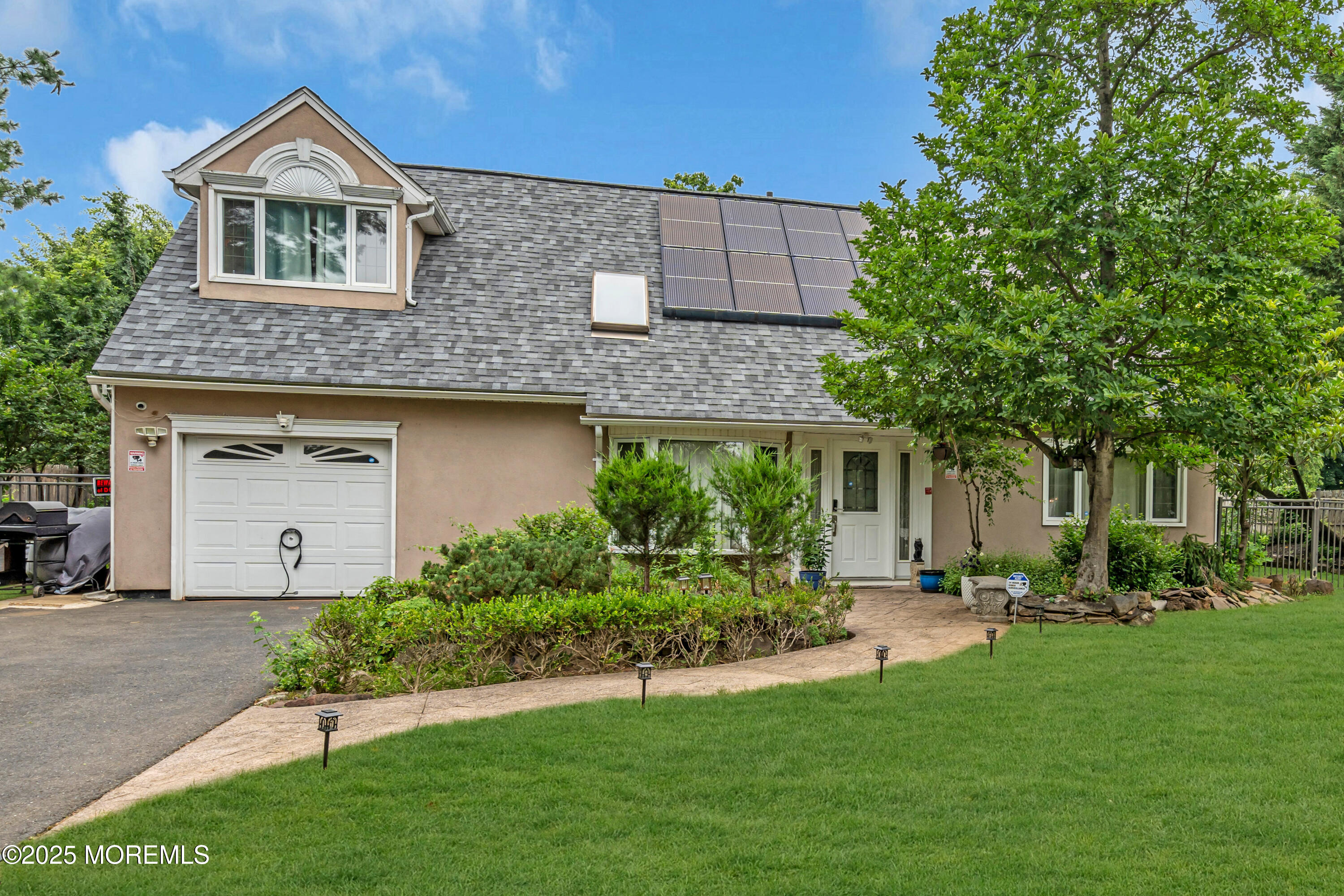6 Hillcrest Road