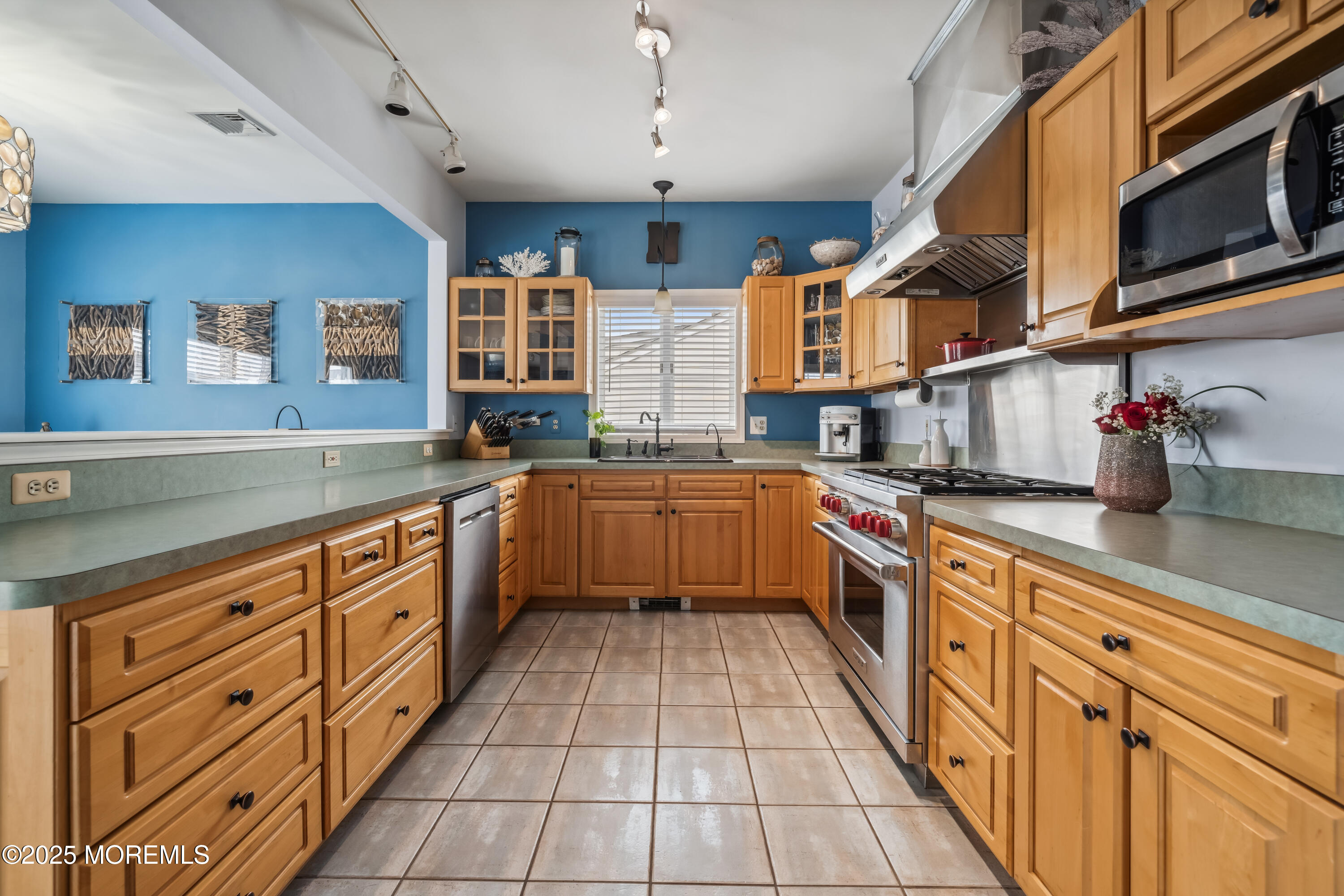 830 Forepeak Drive, Forked River, New Jersey image 31