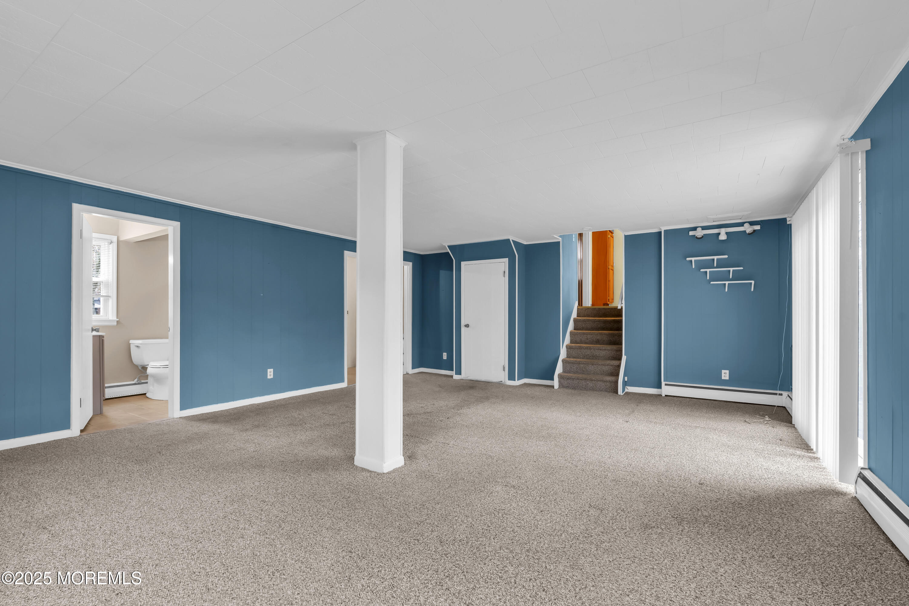 6 Claridge Drive, Middletown, New Jersey image 11