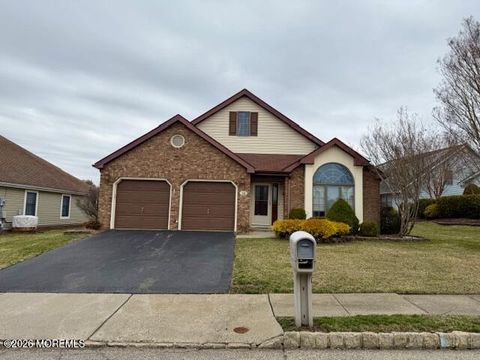 16 Caldwell Terrace Marlboro NJ 07746