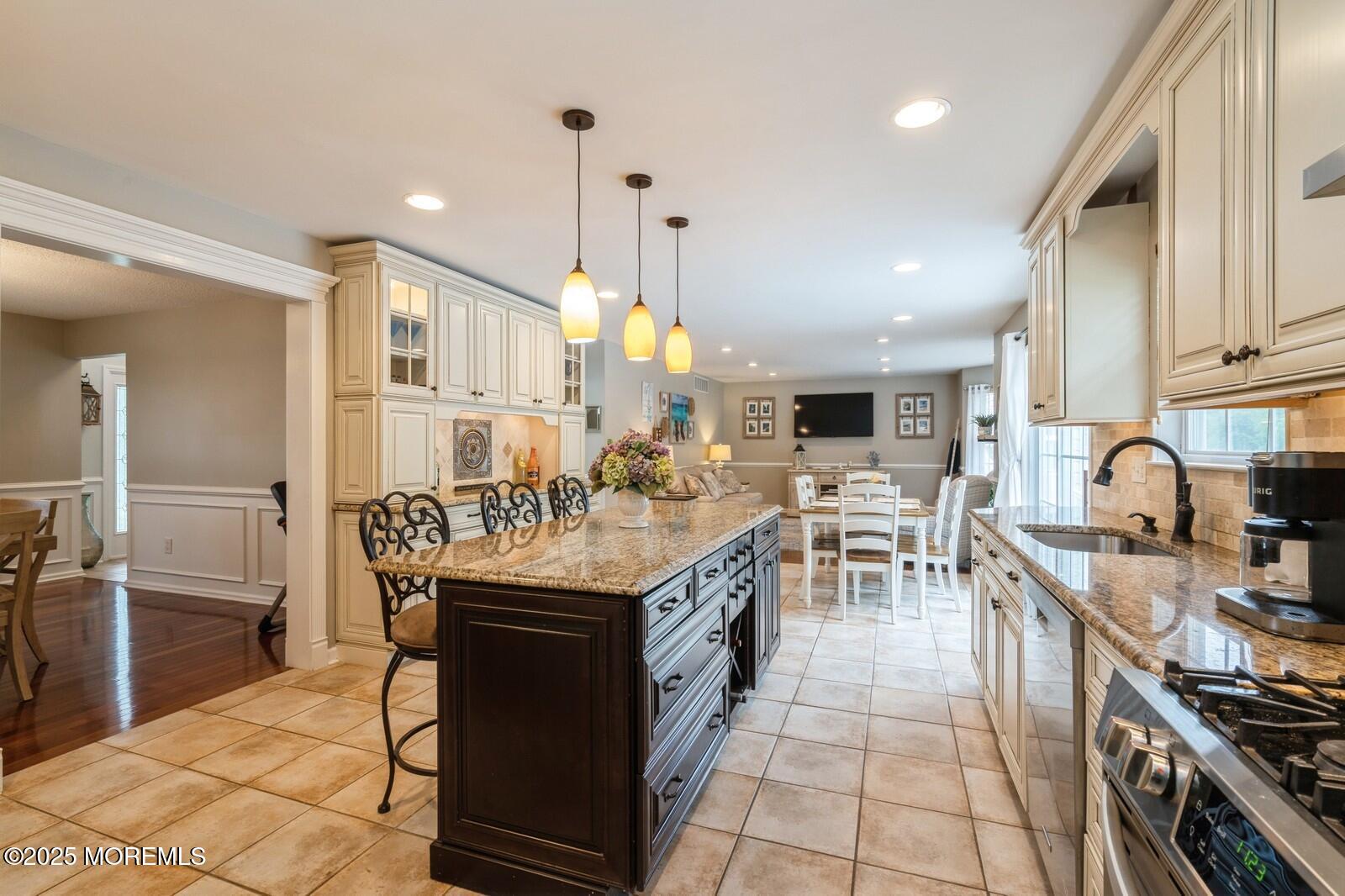 81 W Shenendoah Road, Howell, New Jersey image 22