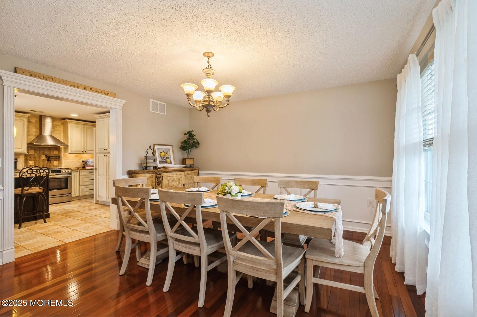81 W Shenendoah Road, Howell, New Jersey image 17
