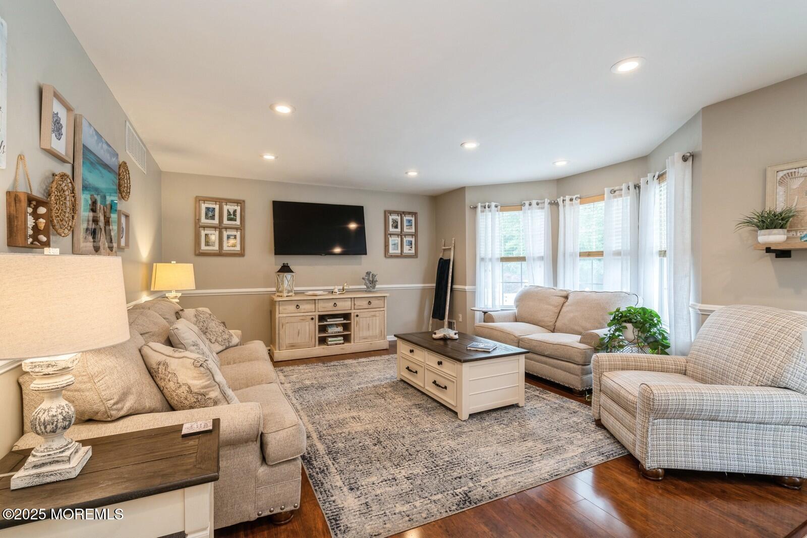 81 W Shenendoah Road, Howell, New Jersey image 18