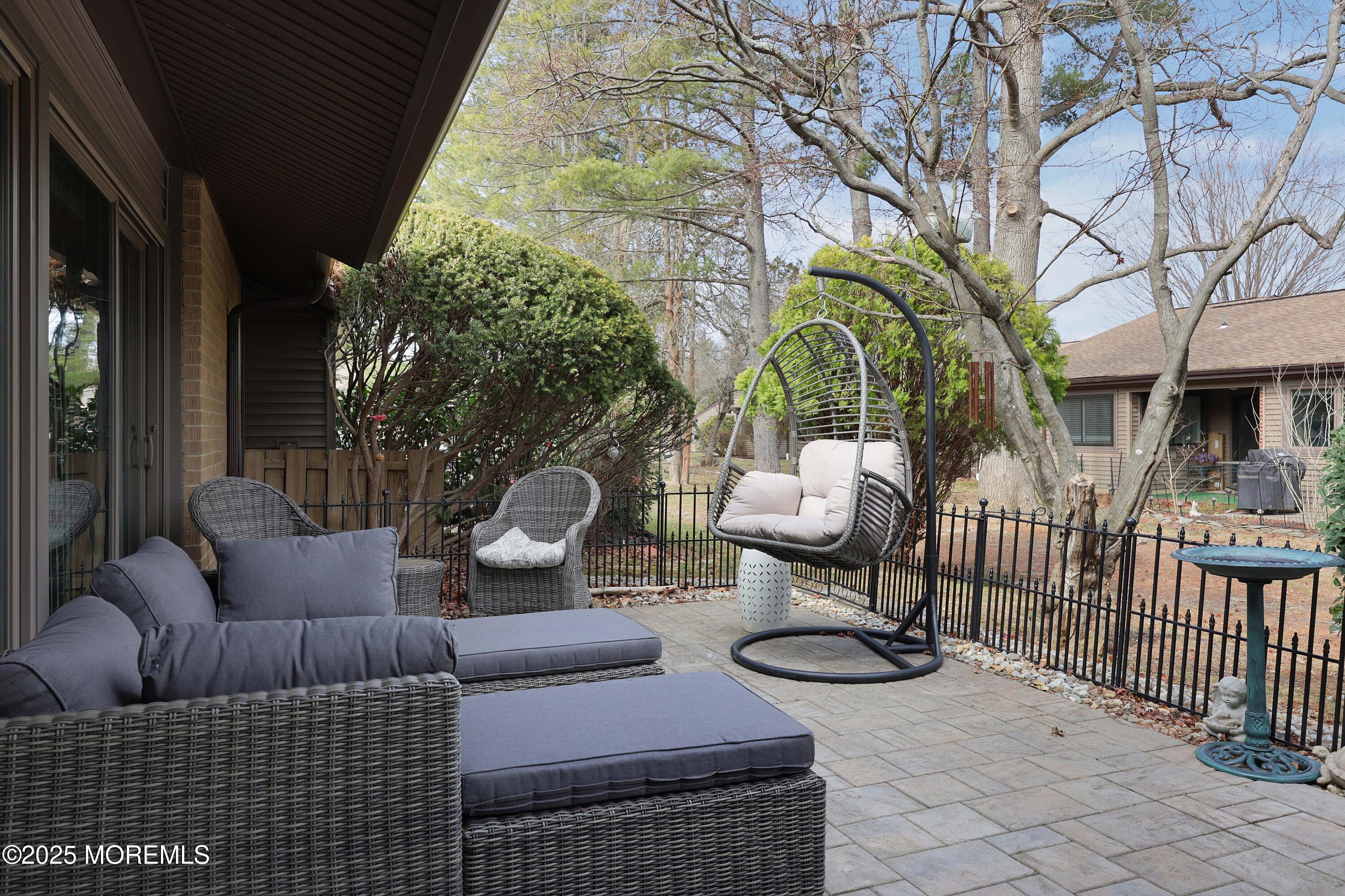 16 Claremont Court, Red Bank, New Jersey image 5