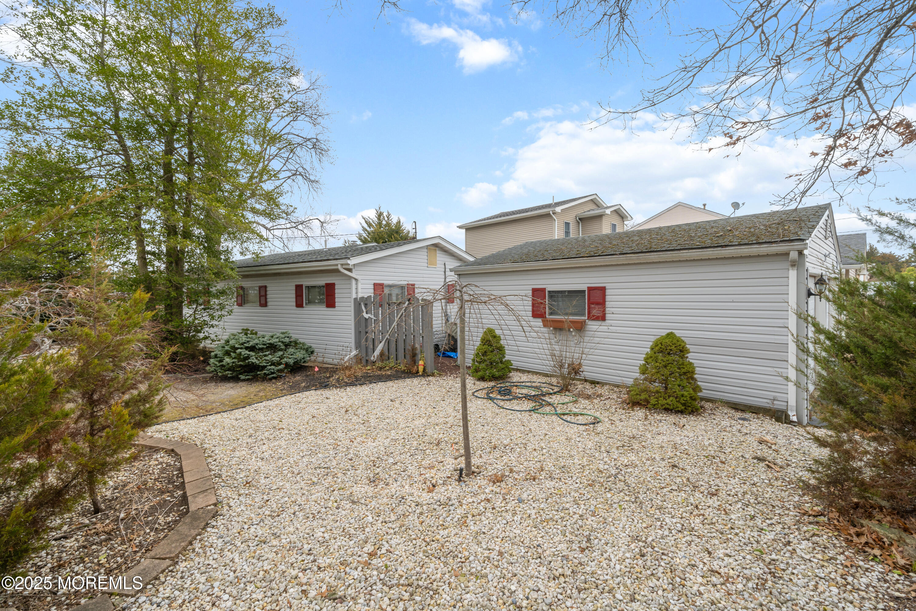 406 Hemlock Drive, Lanoka Harbor, New Jersey image 4