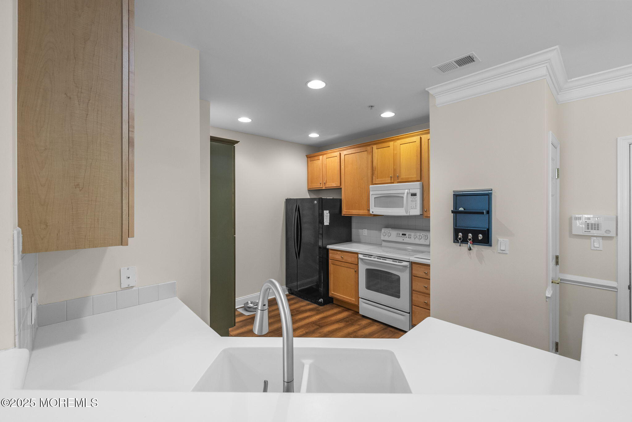 100 Middlesex Boulevard #144, Plainsboro, New Jersey image 6