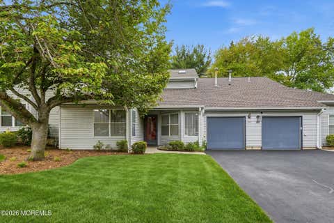 Condo For Sale - 237 Ravenswood Road<br/> Englishtown, NJ 07726