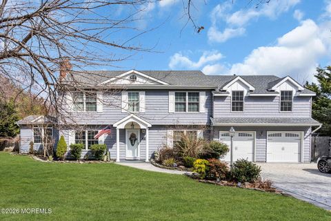 Homes For Rent - 375 Kildare Drive<br/> Toms River, NJ 08753