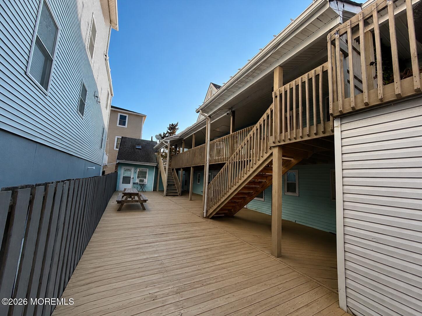 39 Sampson Avenue 6