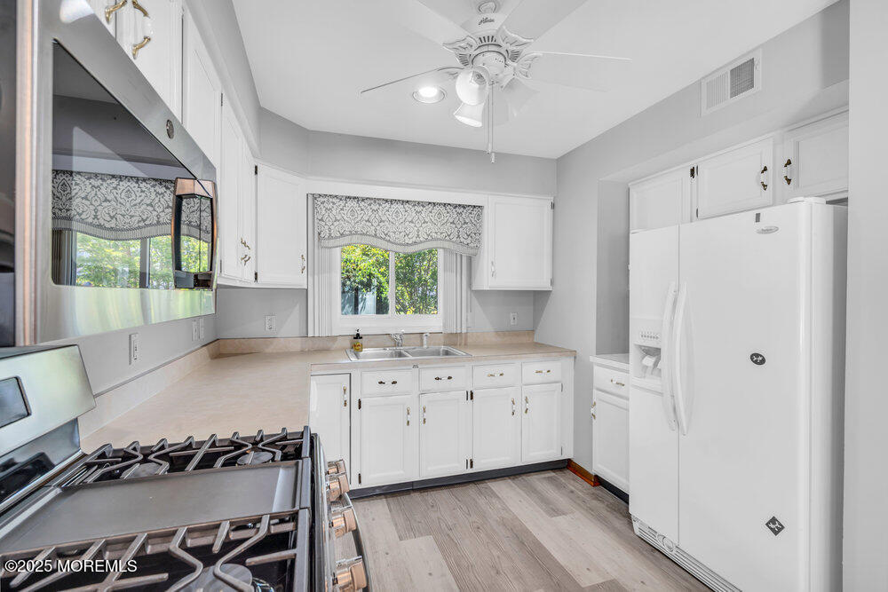 14 Emerald Drive #B, Barnegat, New Jersey image 15