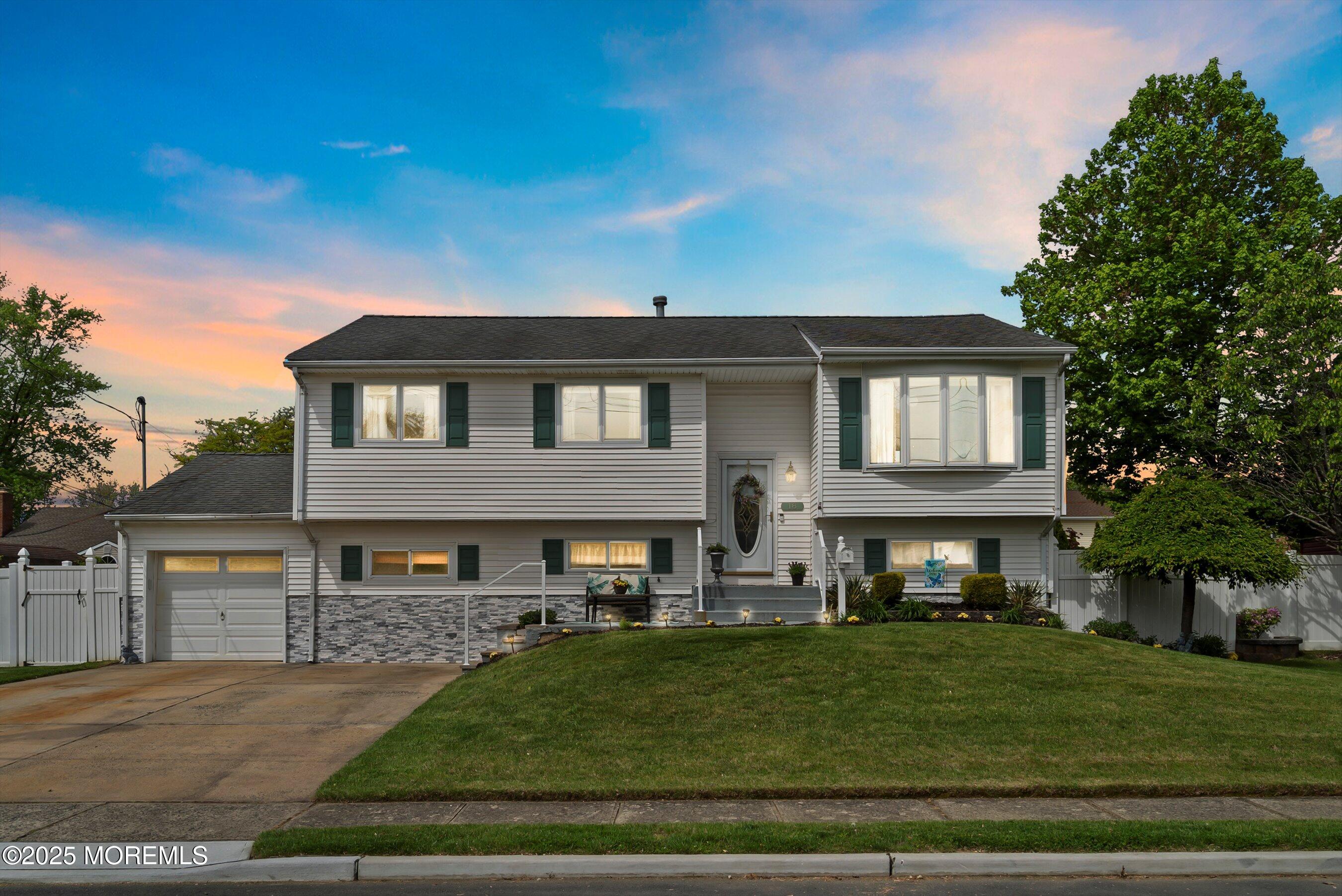 18 Lake Avenue, Hazlet, New Jersey image 36