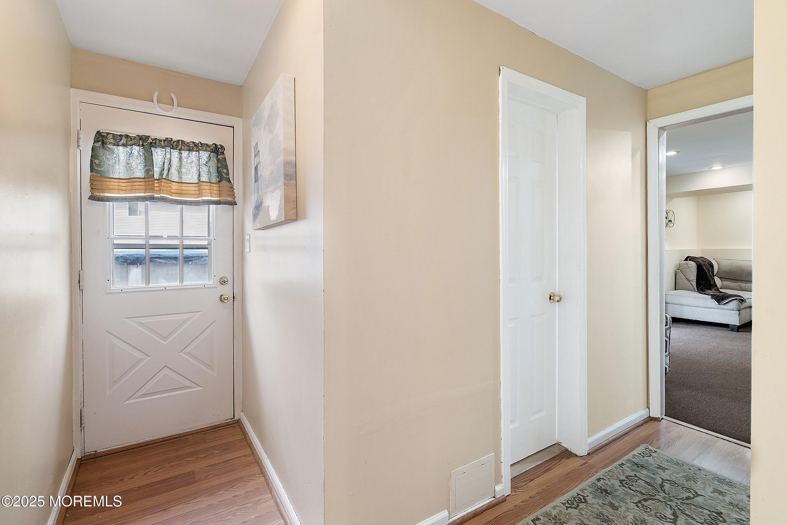 18 Lake Avenue, Hazlet, New Jersey image 31