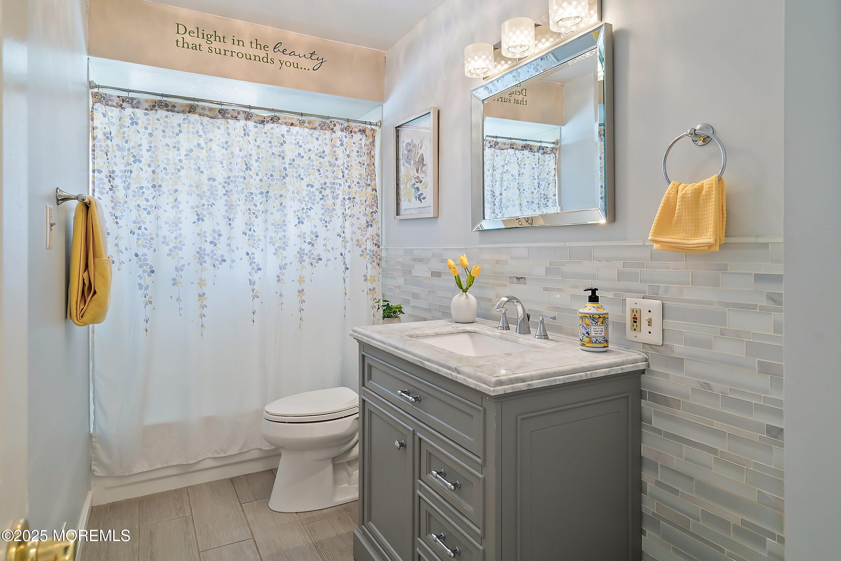 18 Lake Avenue, Hazlet, New Jersey image 19