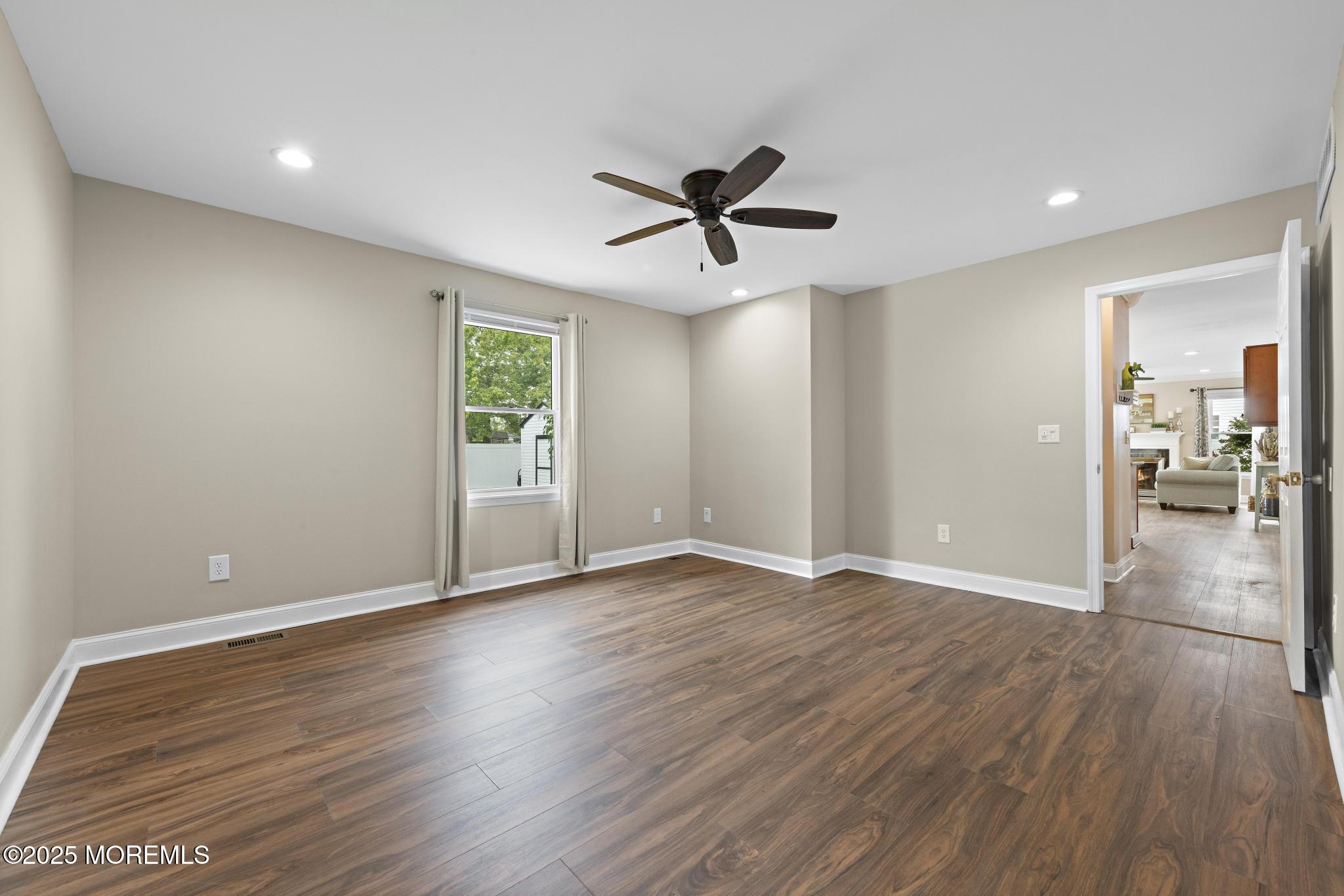 153 Neptune Drive, Manahawkin, New Jersey image 35