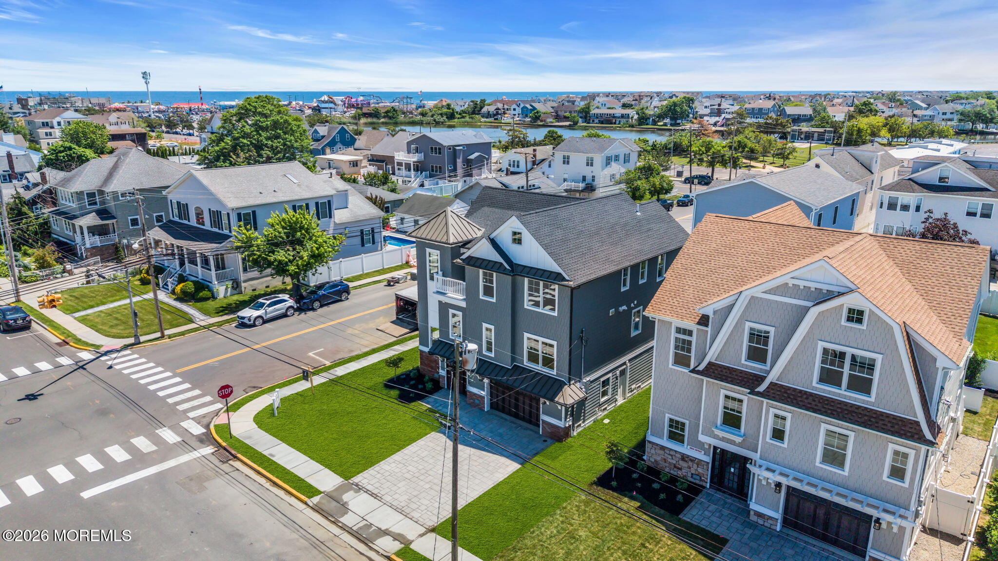 200 Central Avenue