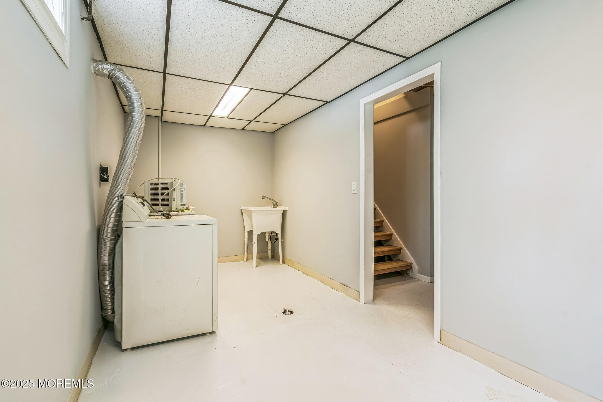 6 Laurel Lane, Englishtown, New Jersey image 15
