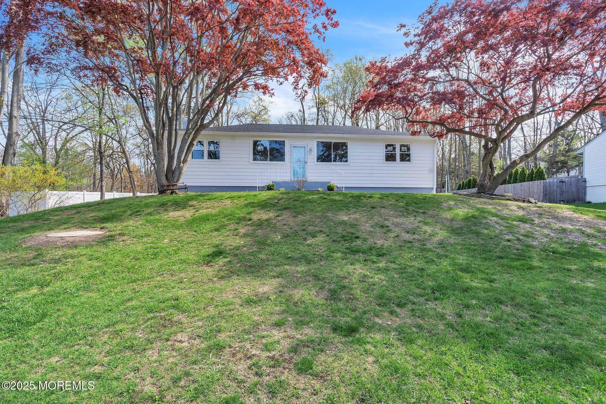 6 Laurel Lane, Englishtown, New Jersey image 1