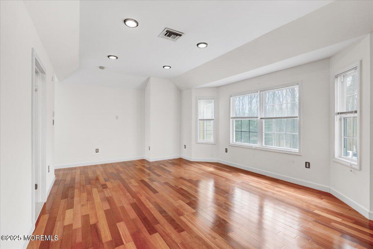 72 Reids Hill Road, Morganville, New Jersey image 28