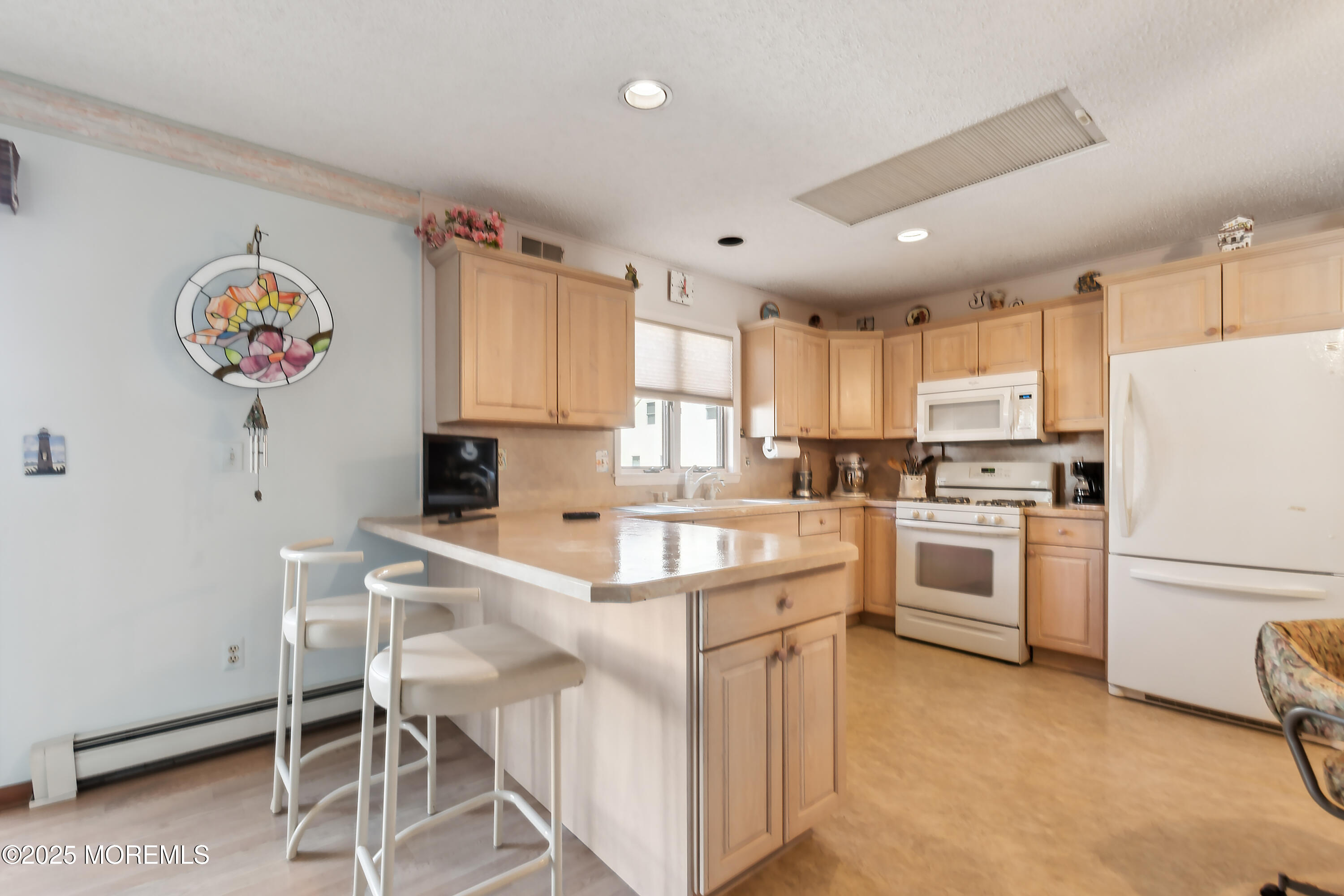 3298 Long Point Drive, Toms River, New Jersey image 11