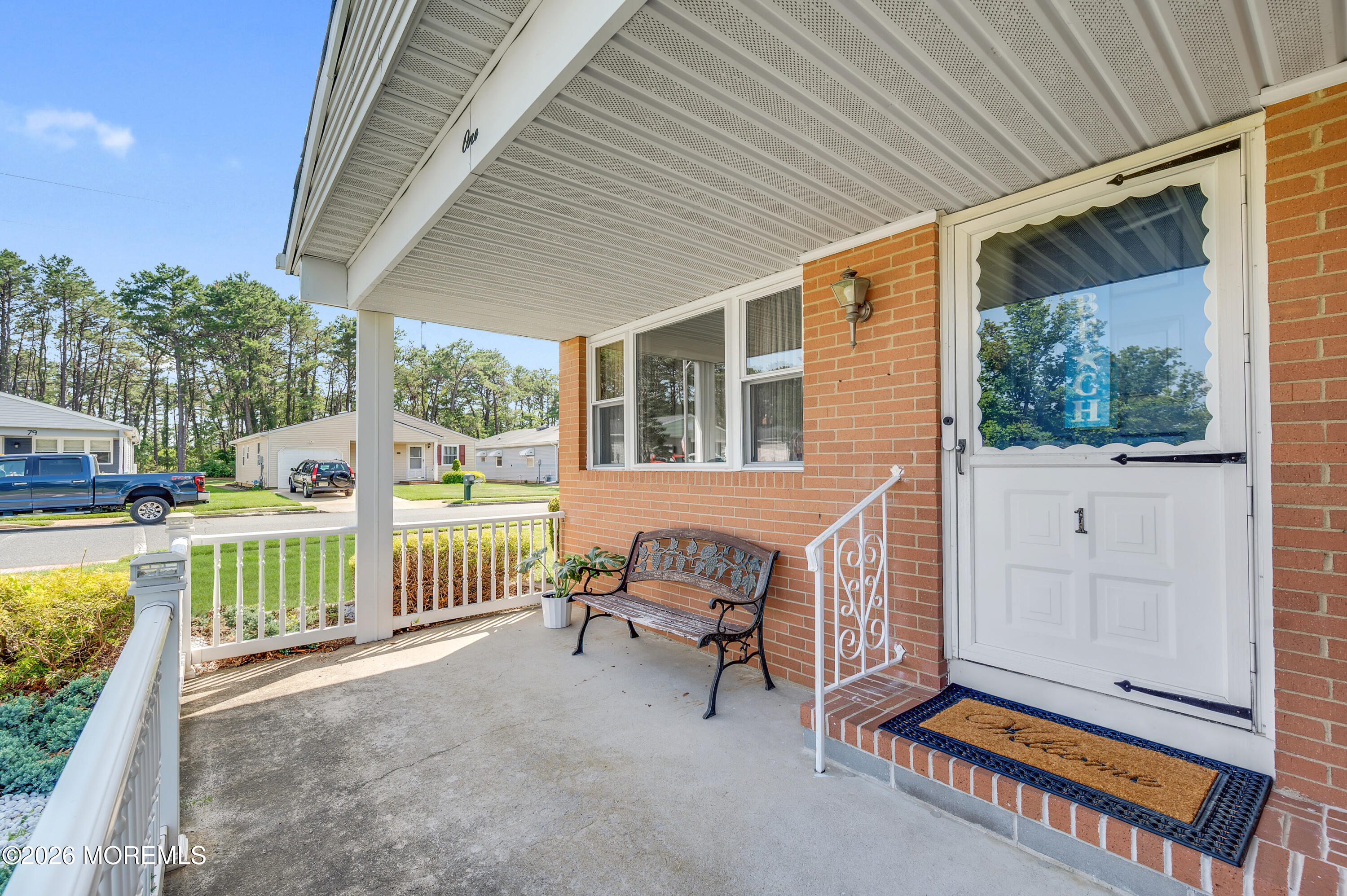 1 Selkirk Avenue