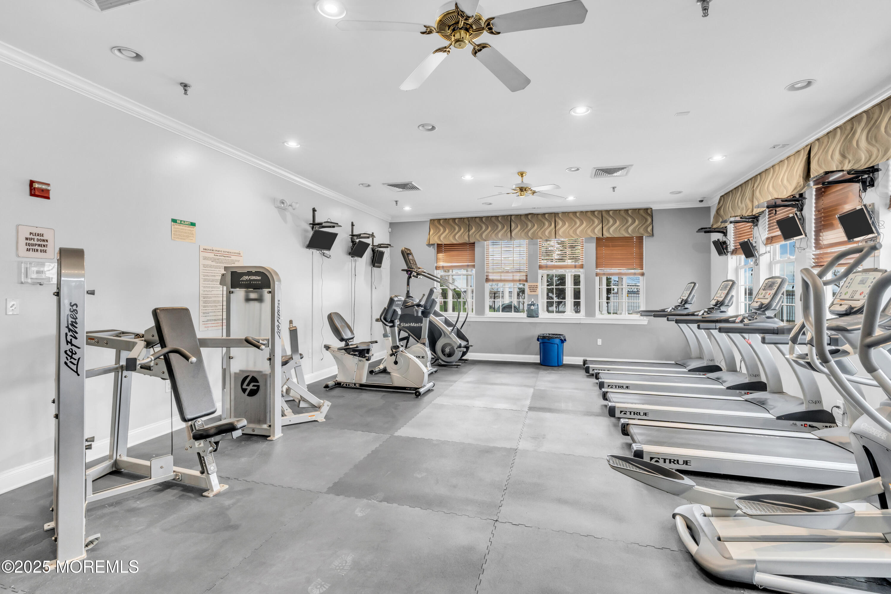 8 Tottenham Court, Jersey City, New Jersey image 28