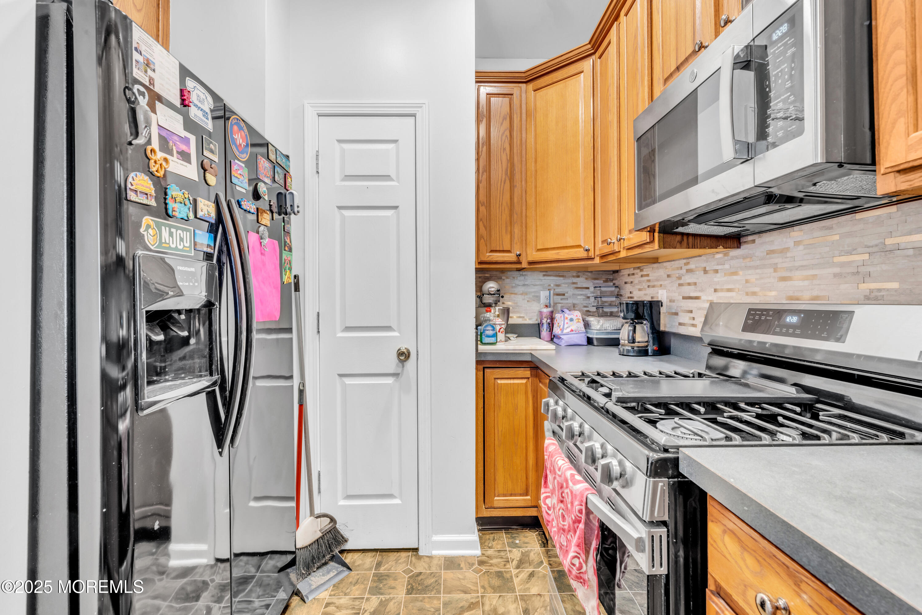 8 Tottenham Court, Jersey City, New Jersey image 14