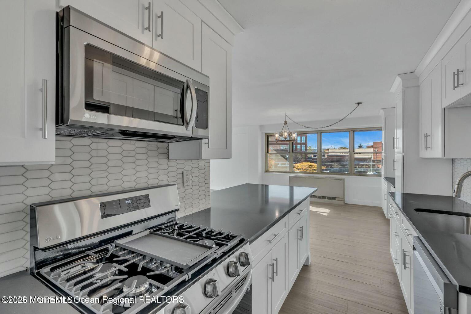 28 Riverside Avenue #1G, Red Bank, New Jersey image 5